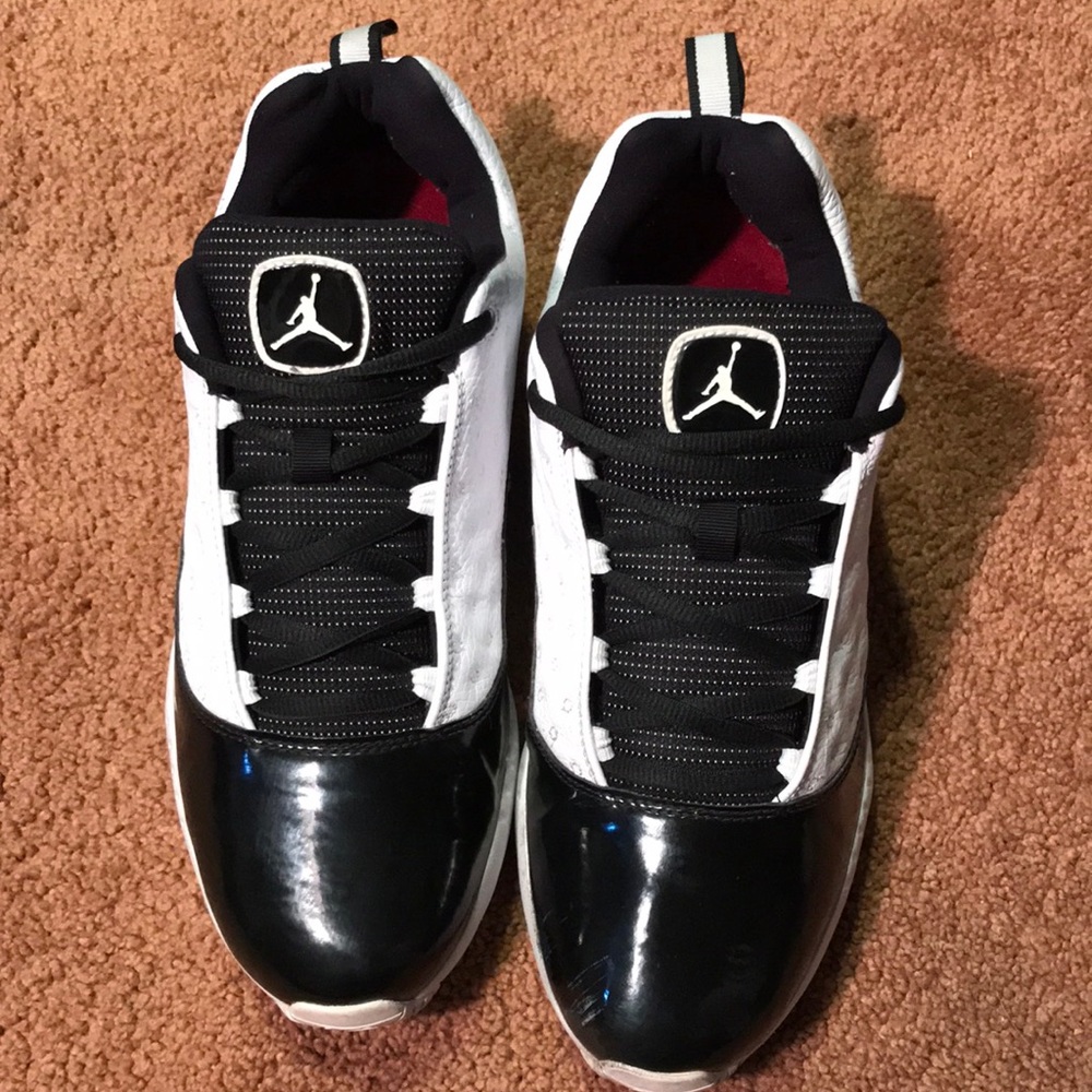 Mens black/white patent leather Jordan’s #441367-101